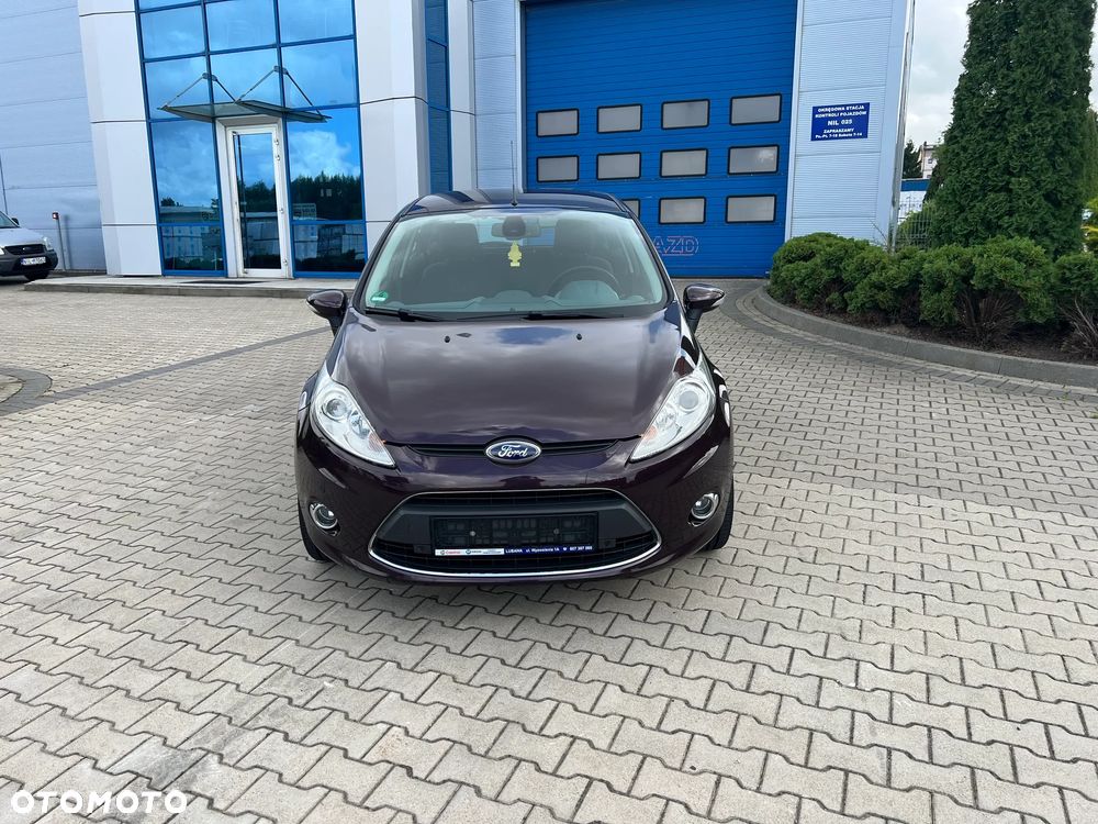 Ford Fiesta 1.25 Celebration - 12