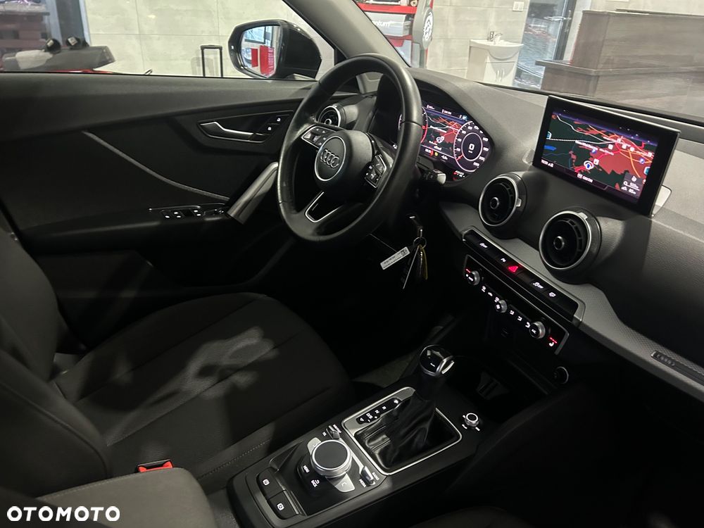 Audi Q2 35 TDI S tronic design - 26