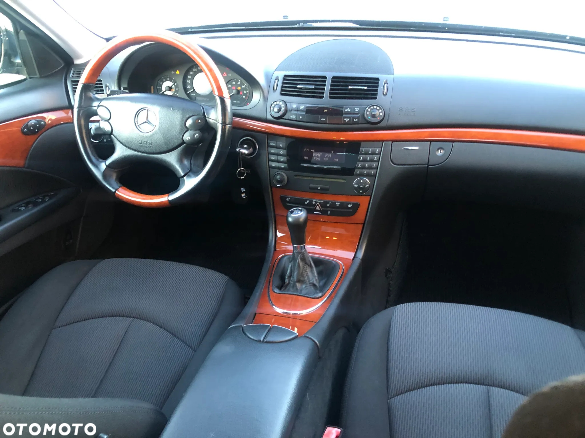 Mercedes-Benz Klasa E 200 Kompressor Classic - 10