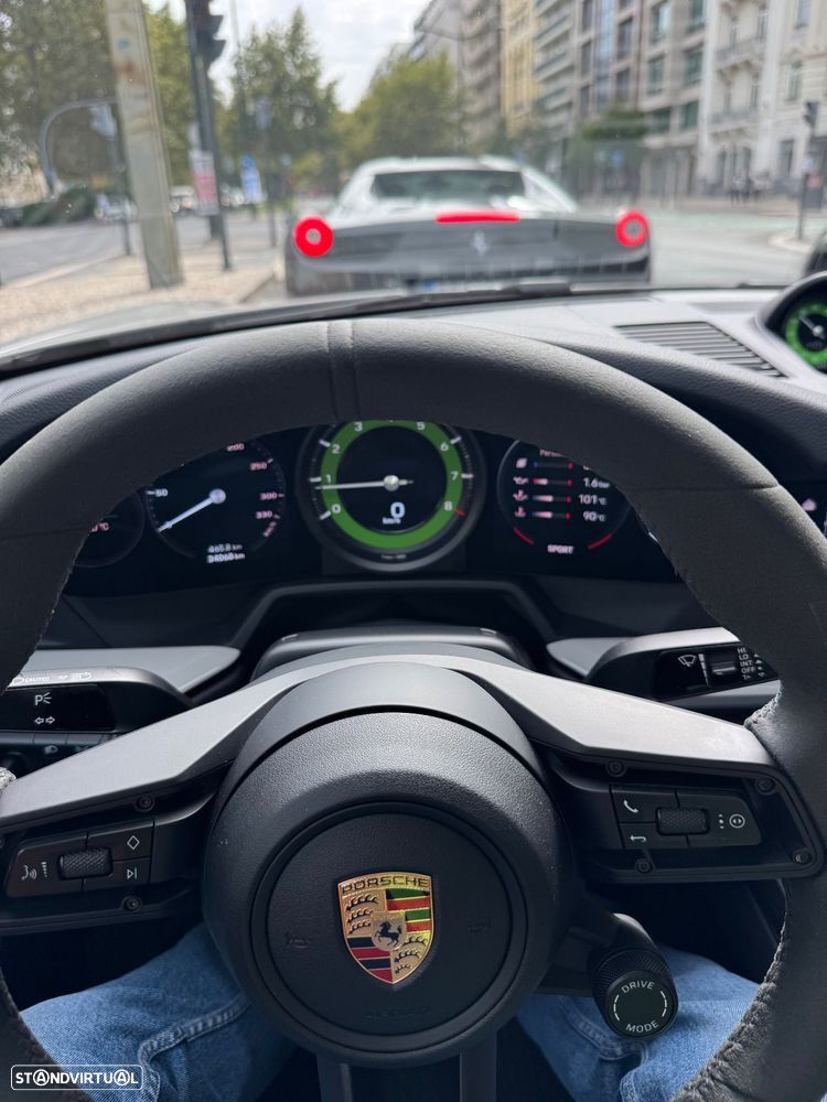 Porsche 911 (992) Carrera T - 11