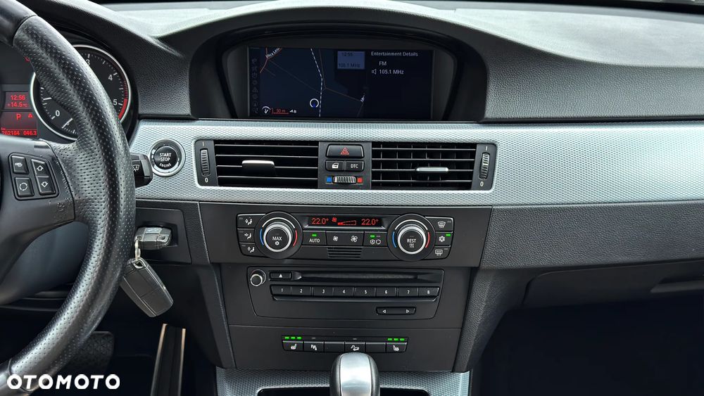 BMW Seria 3 330d xDrive DPF Edition Sport - 29