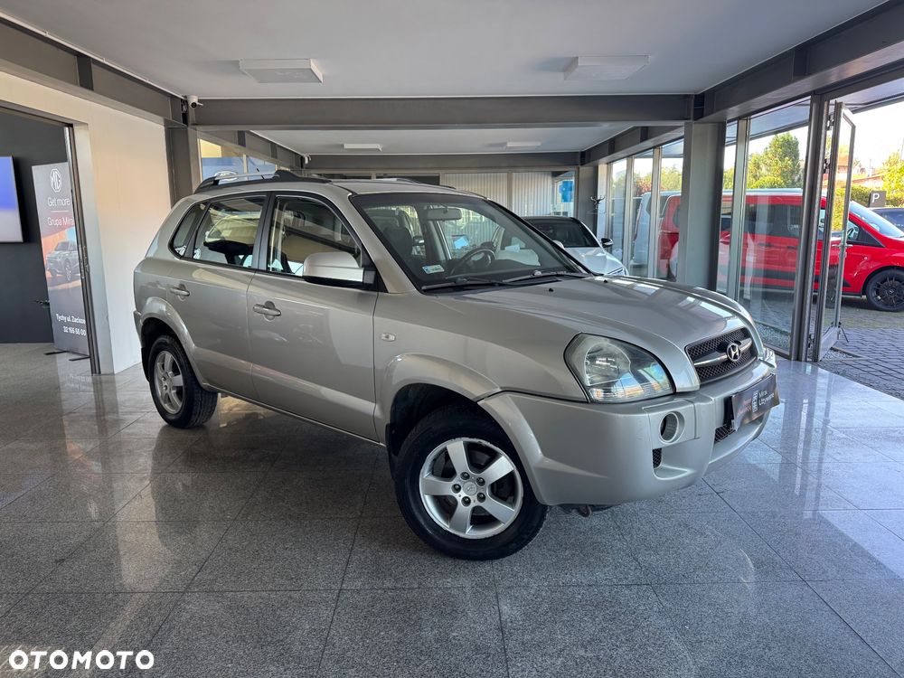 Hyundai Tucson 2.0 Comfort 2WD - 2