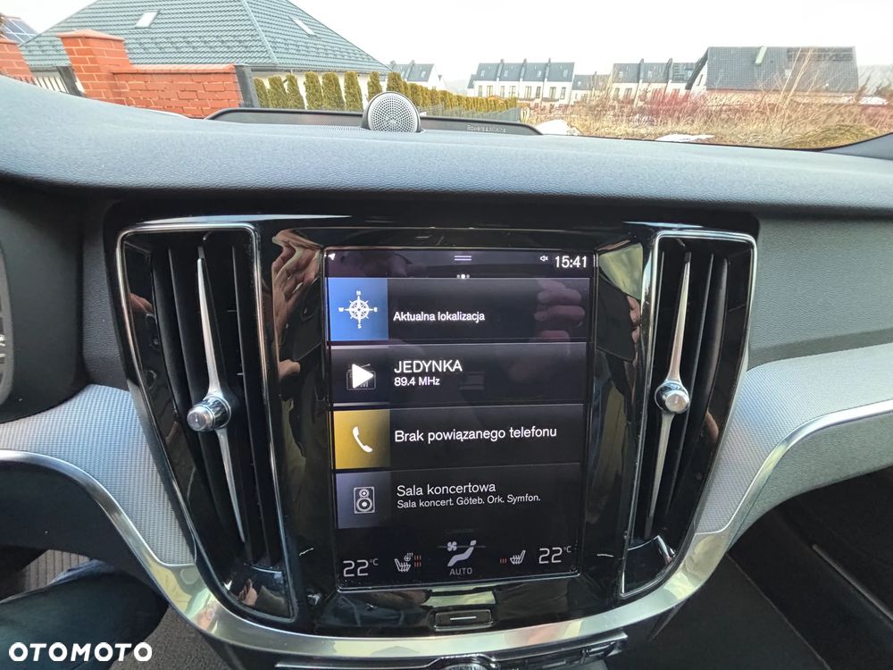 Volvo V60 T8 AWD Recharge Geartronic RDesign - 23