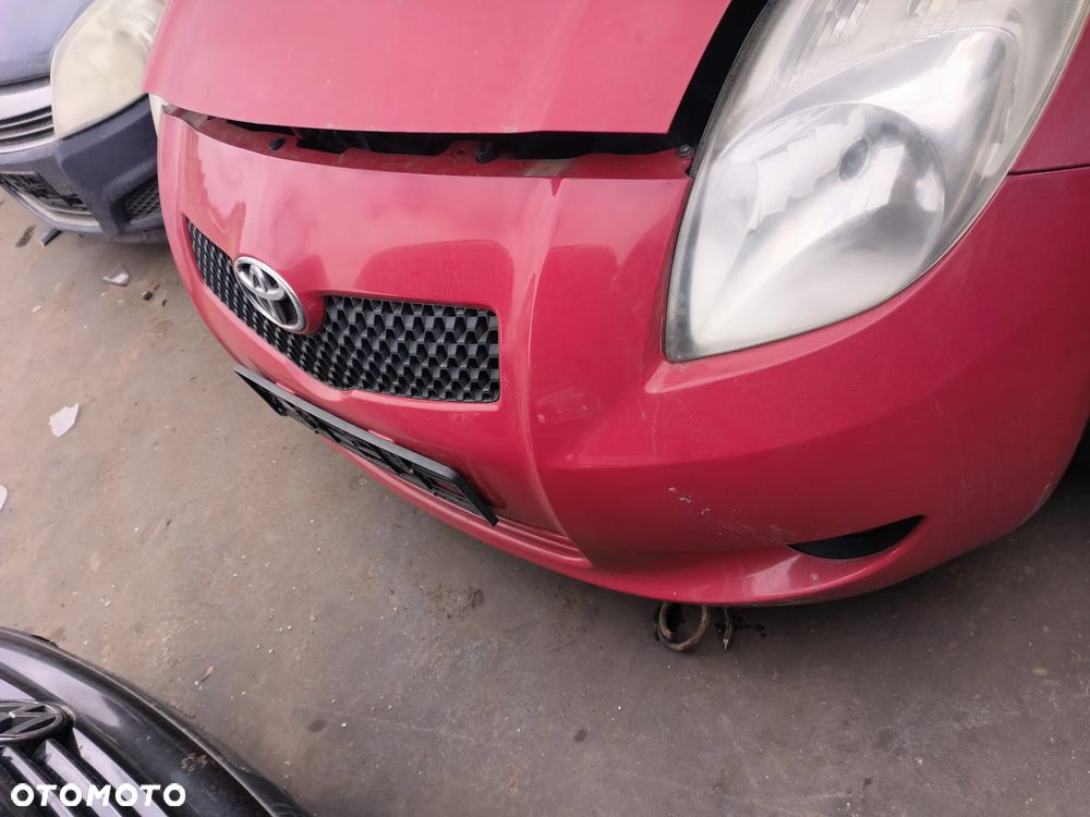 Toyota Yaris 2 pas przedni wzmocnienie - 1