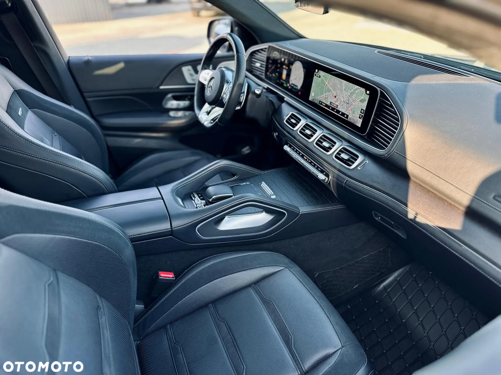 Mercedes-Benz GLE AMG Coupe 53 4-Matic Premium - 29