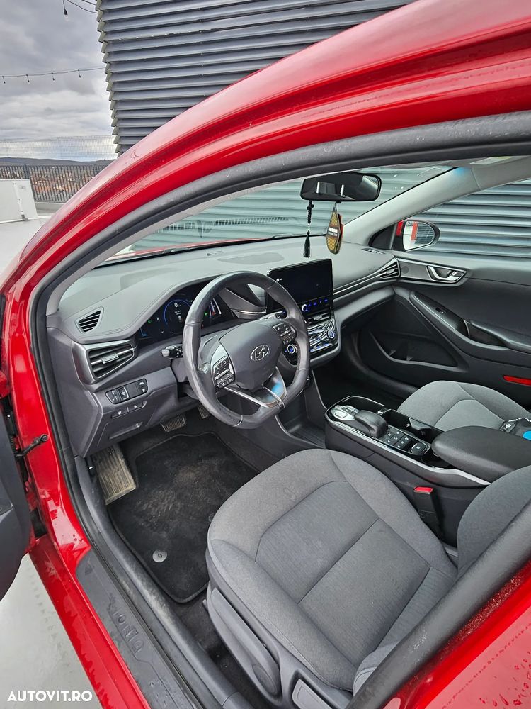 Hyundai IONIQ - 5
