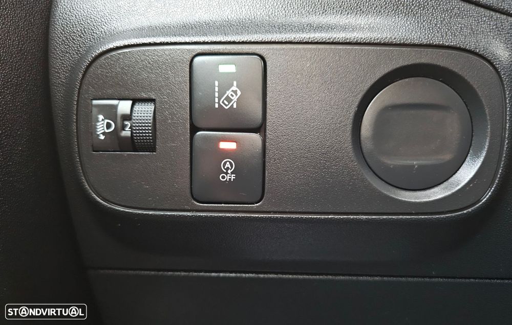 Citroën C3 1.2 PureTech Feel - 25