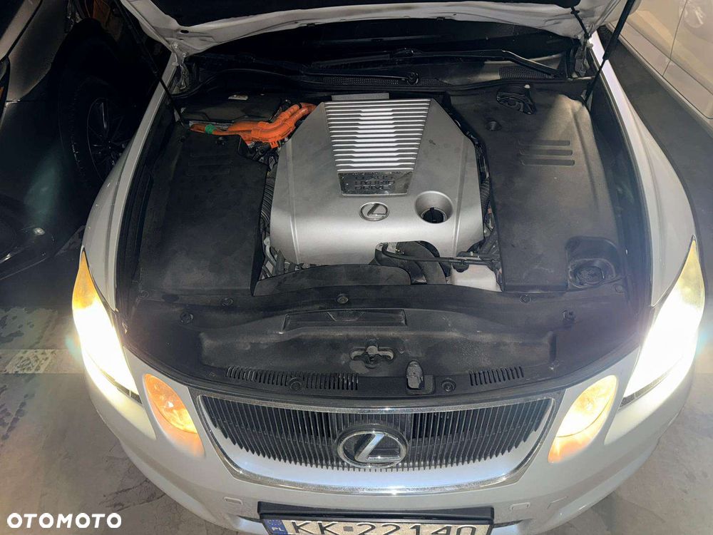 Lexus GS 450h - 2