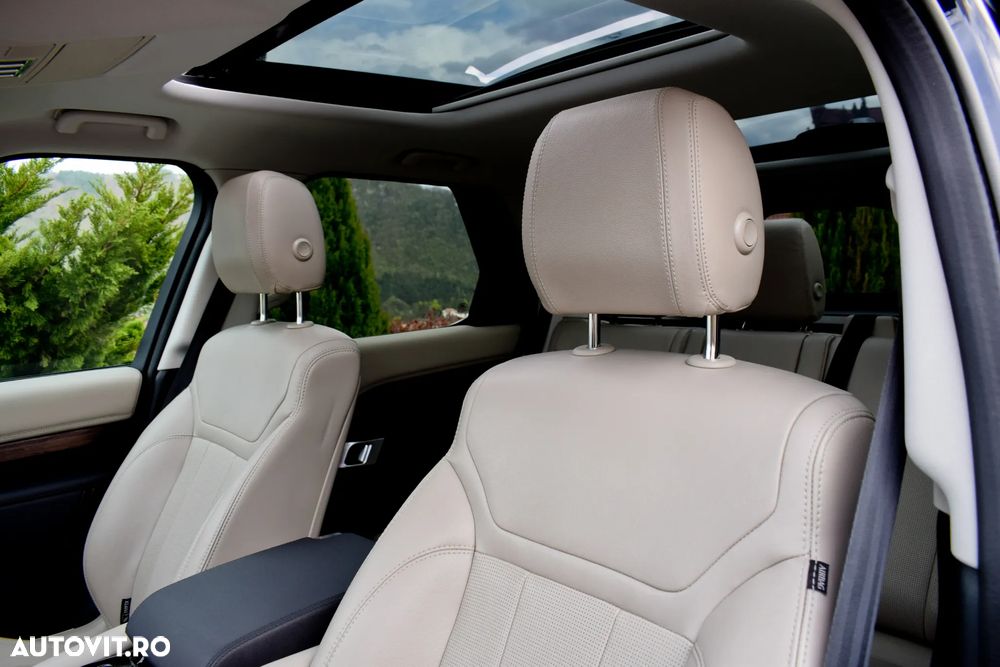 Land Rover Discovery 3.0 L SD6 HSE Luxury - 26