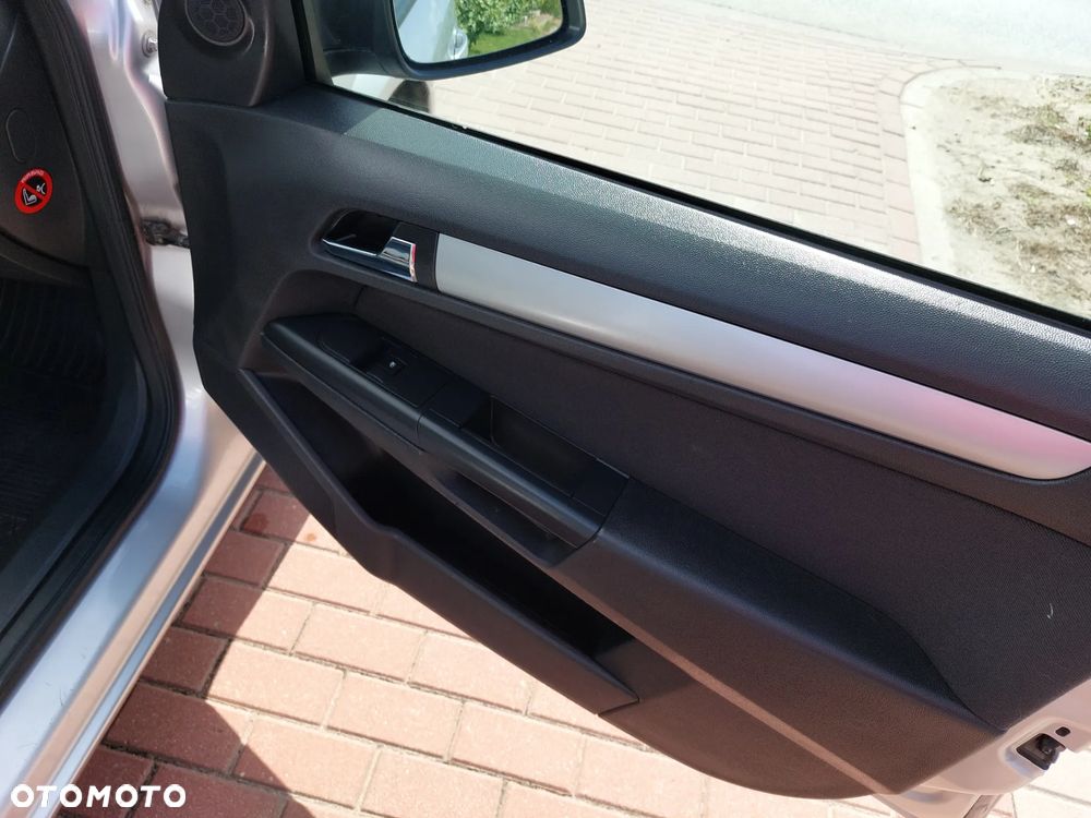 Opel Astra 1.6 Enjoy - 20