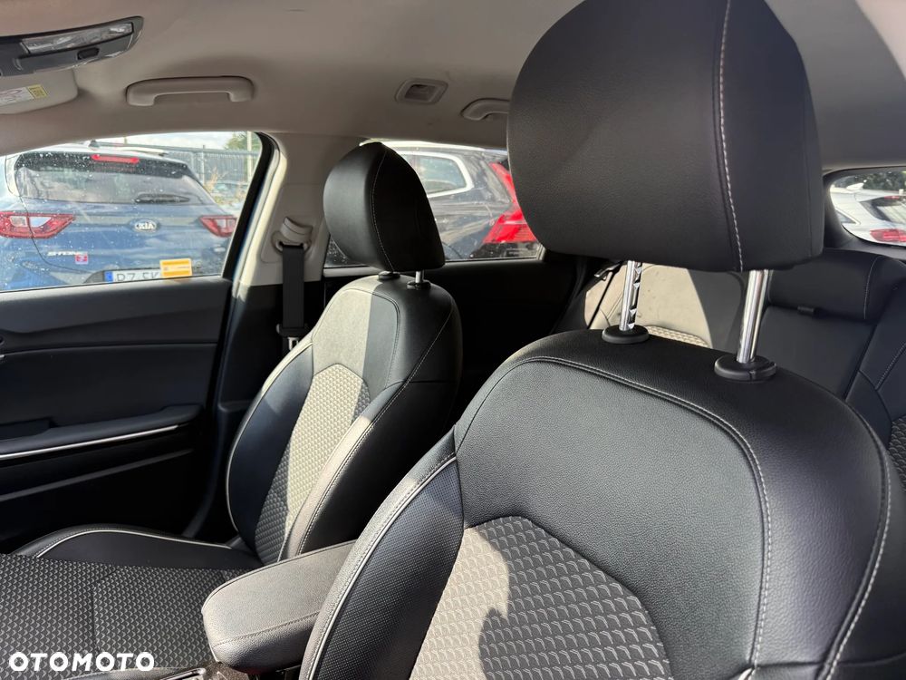 Kia Ceed 1.5 T-GDI L - 13