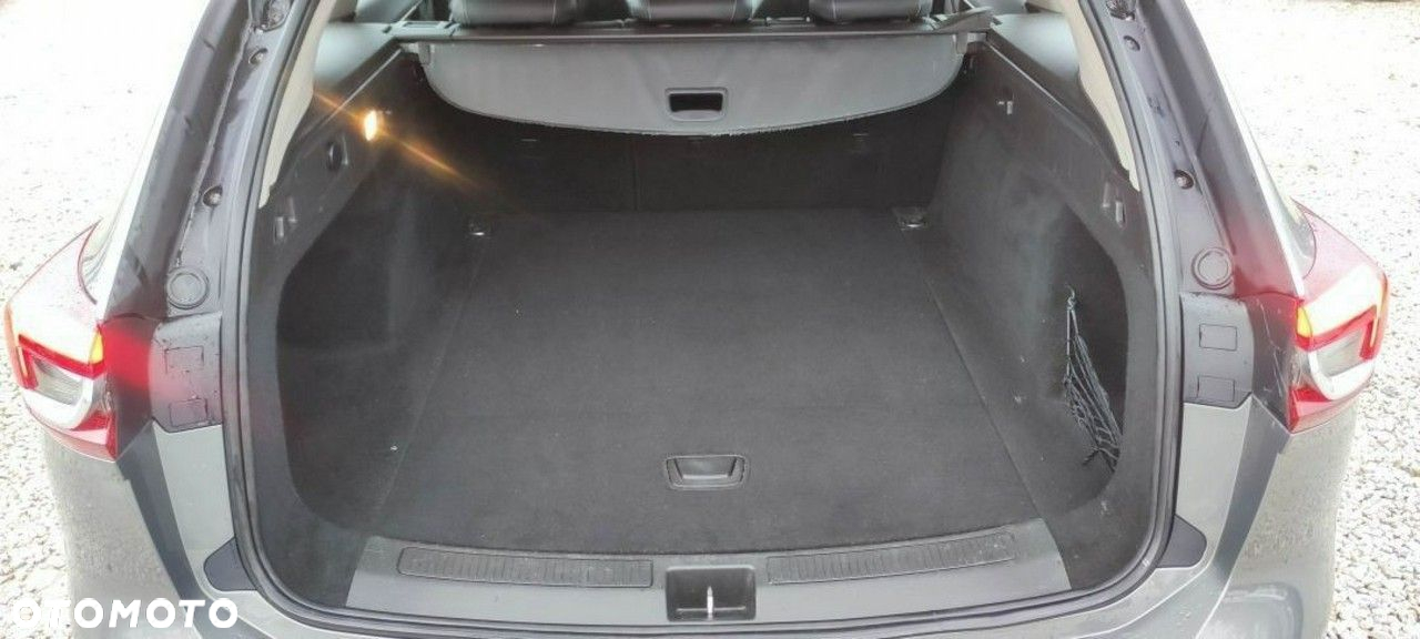 Opel Insignia - 13