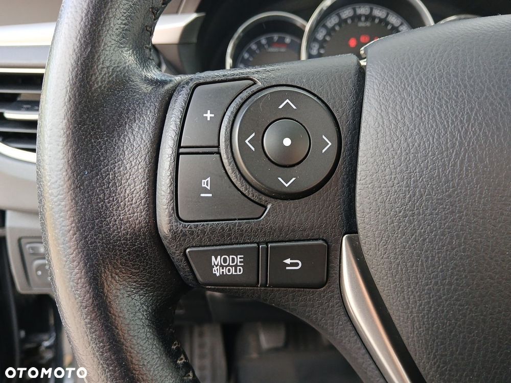 Toyota Corolla 1.6 Premium EU6 - 28