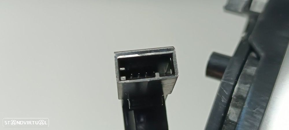 CONTROLE DE AJUSTE DO ASSENTO MERCEDES EQS 450+ - 3