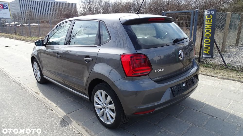 Volkswagen Polo 1.0 (Blue Motion Technology) Comfortline - 4