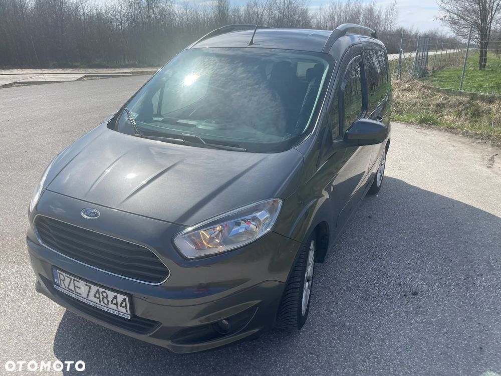 Ford Tourneo Courier 1.0 EcoBoost Titanium - 5