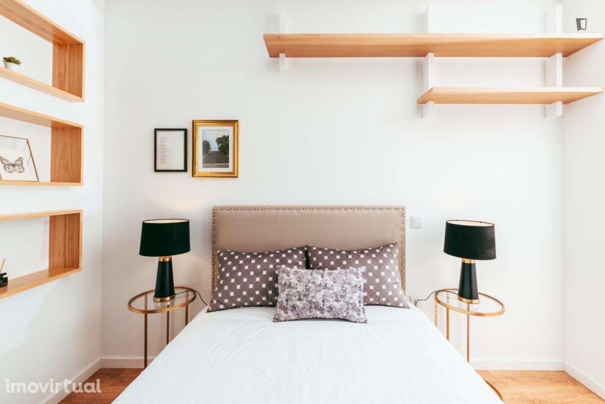 Estúdio - localizado em Montes Claros Coimbra - Grande imagem: 5/25