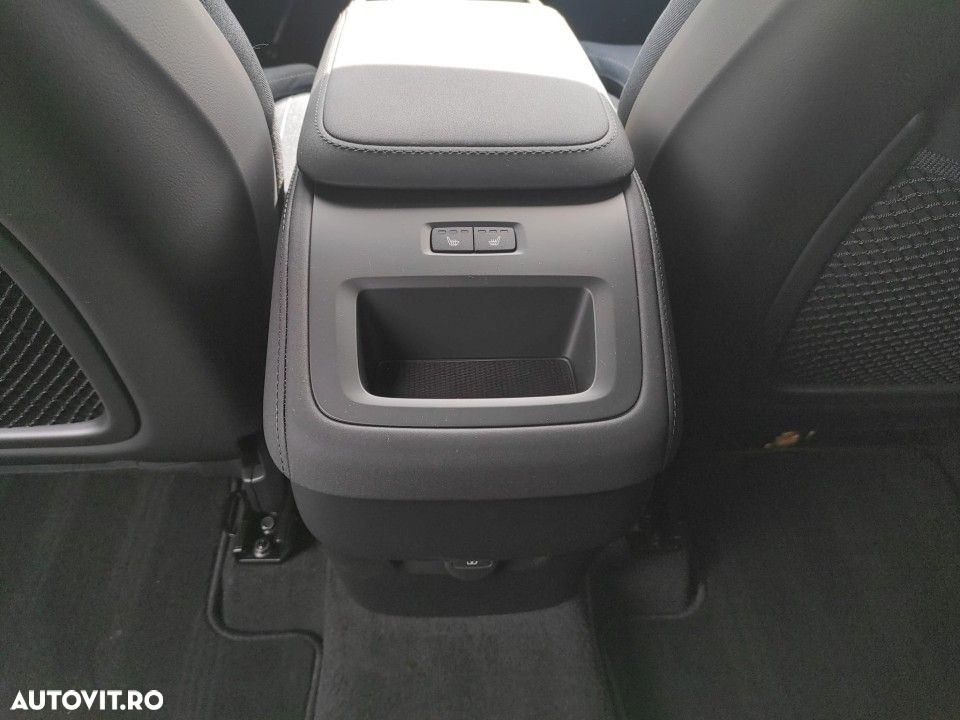 Volvo XC 90 - 20