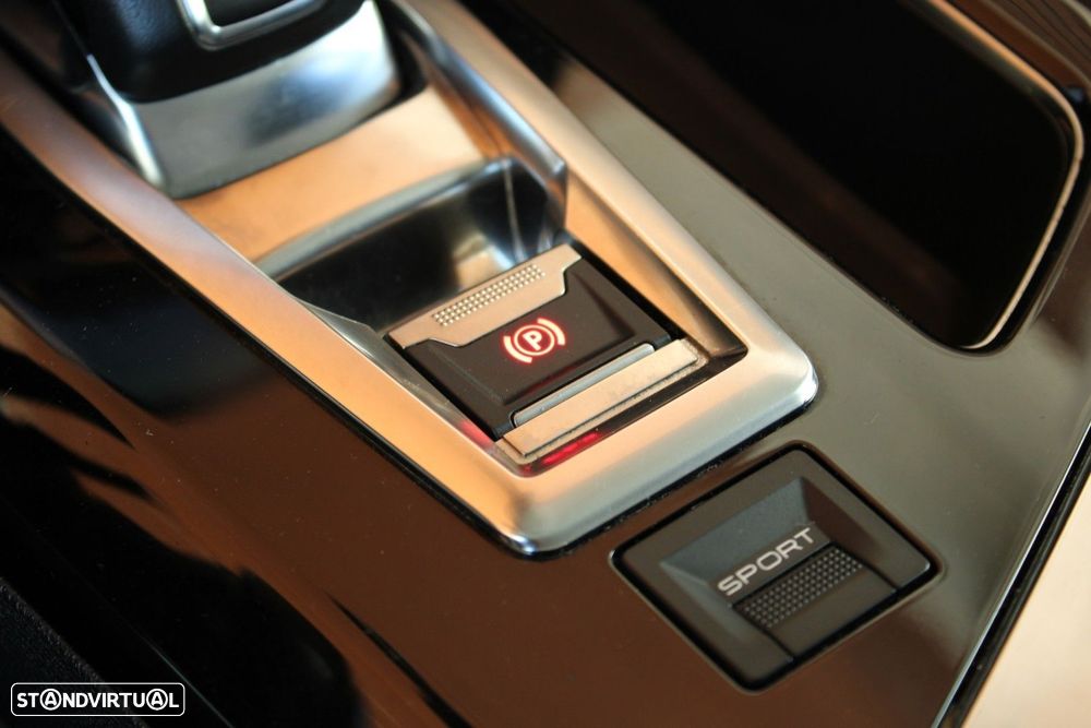 Peugeot 5008 BlueHDI 130 EAT8 Allure - 43