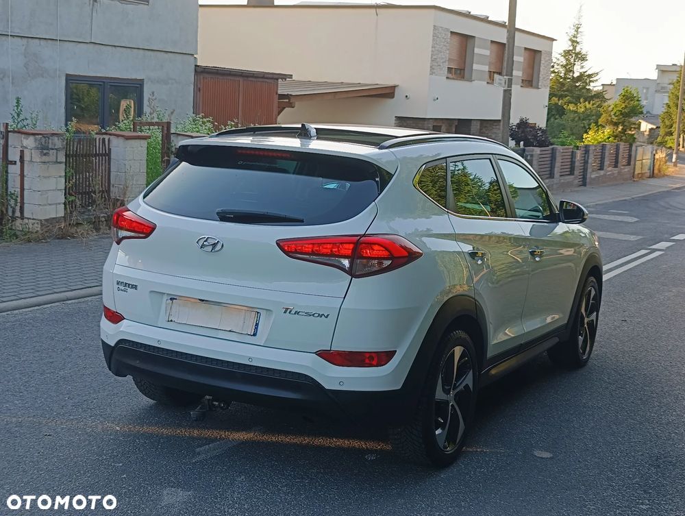 Hyundai Tucson blue 1.7 CRDi 2WD DCT Premium - 27