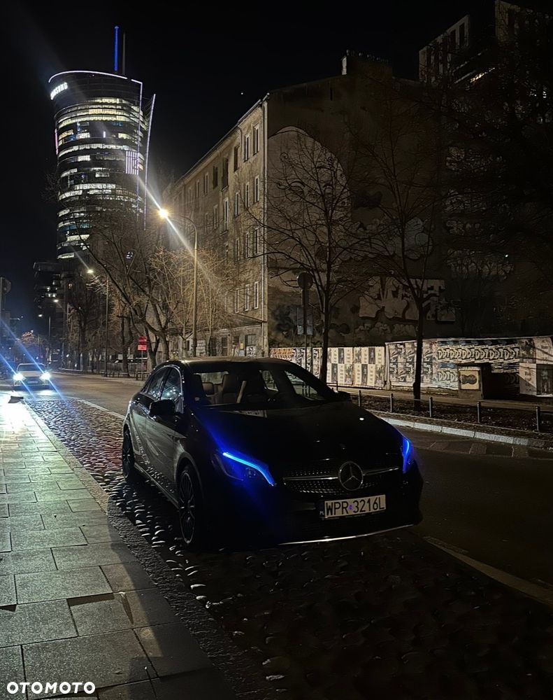 Mercedes-Benz Klasa A 160 Urban - 16