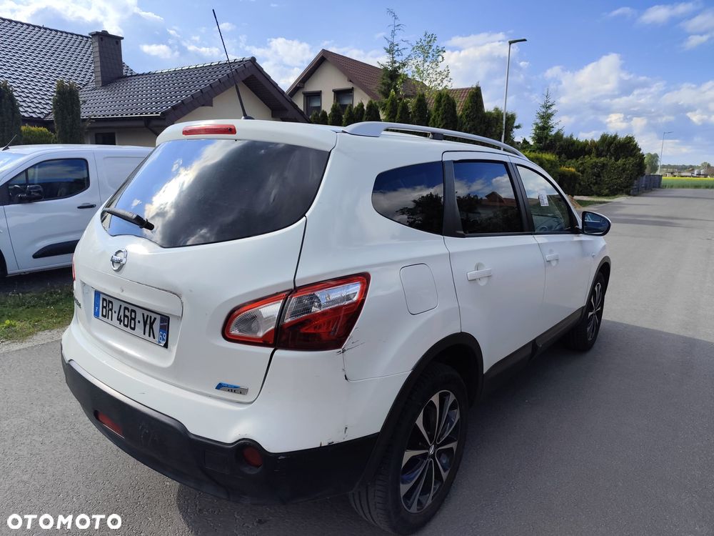 Nissan Qashqai+2 - 9