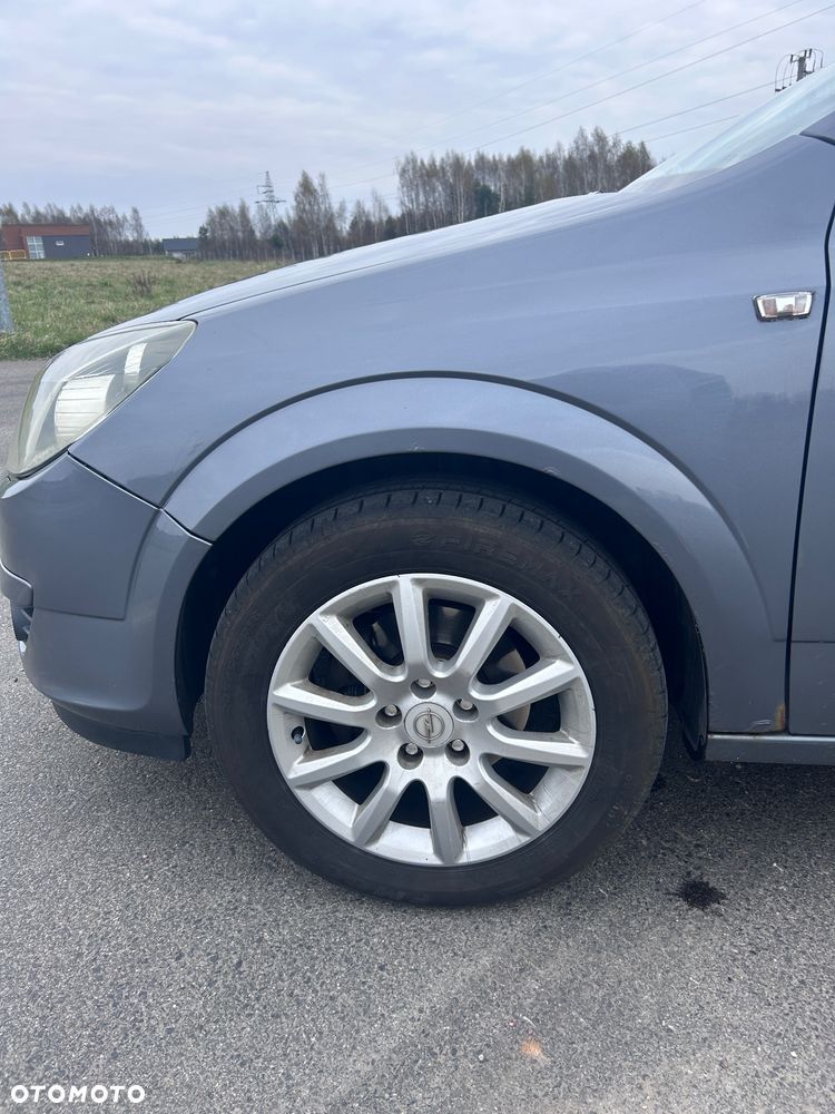 Opel Astra - 11