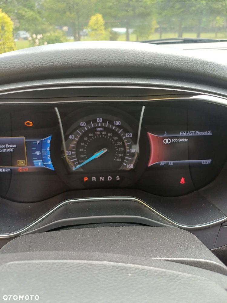 Ford Fusion 2.0 EcoBoost Titanium - 9