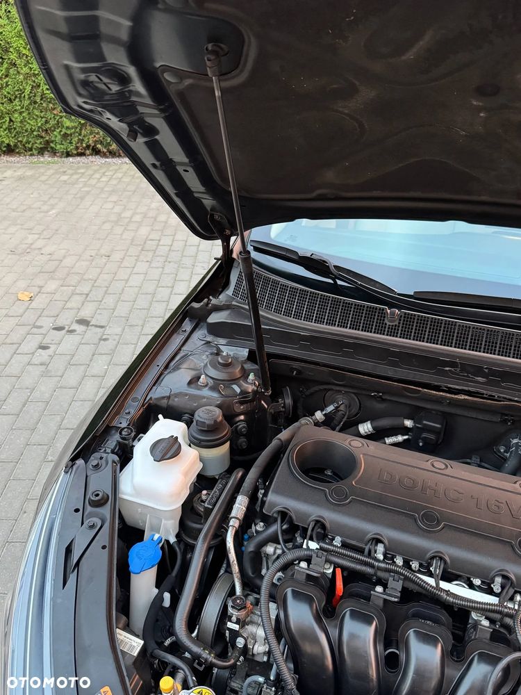 Kia Optima - 26