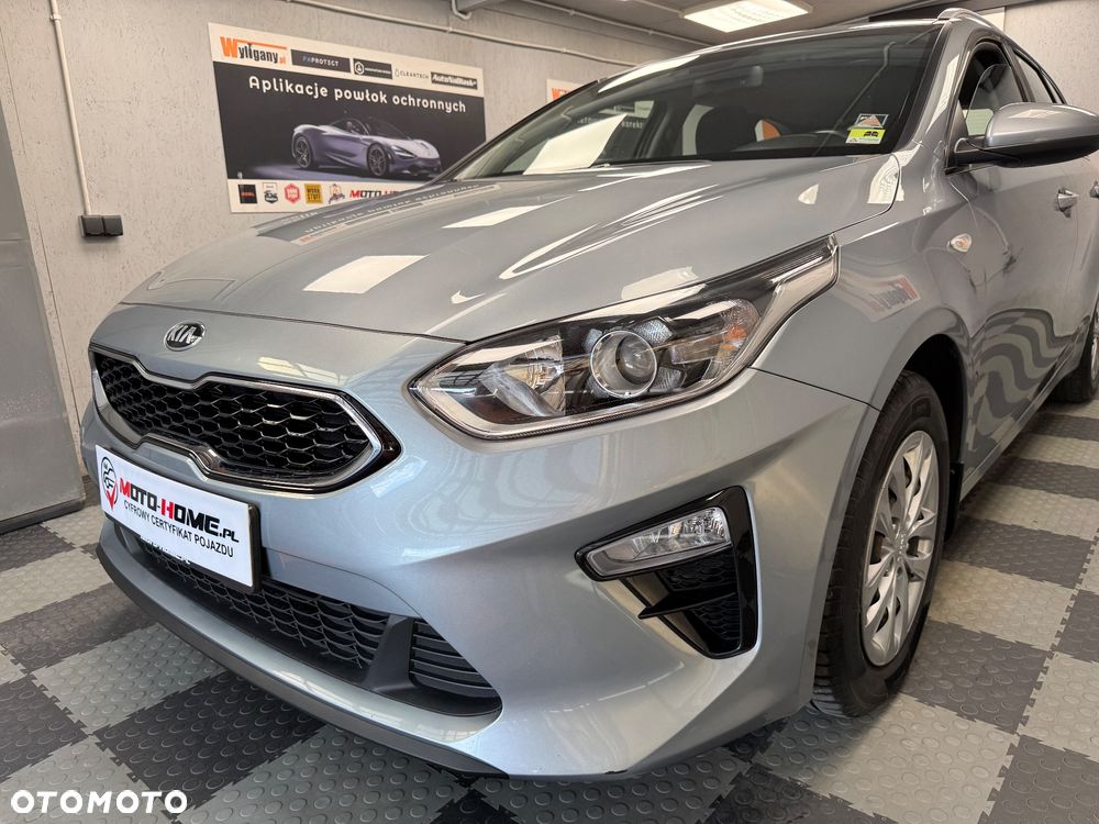 Kia Ceed - 26