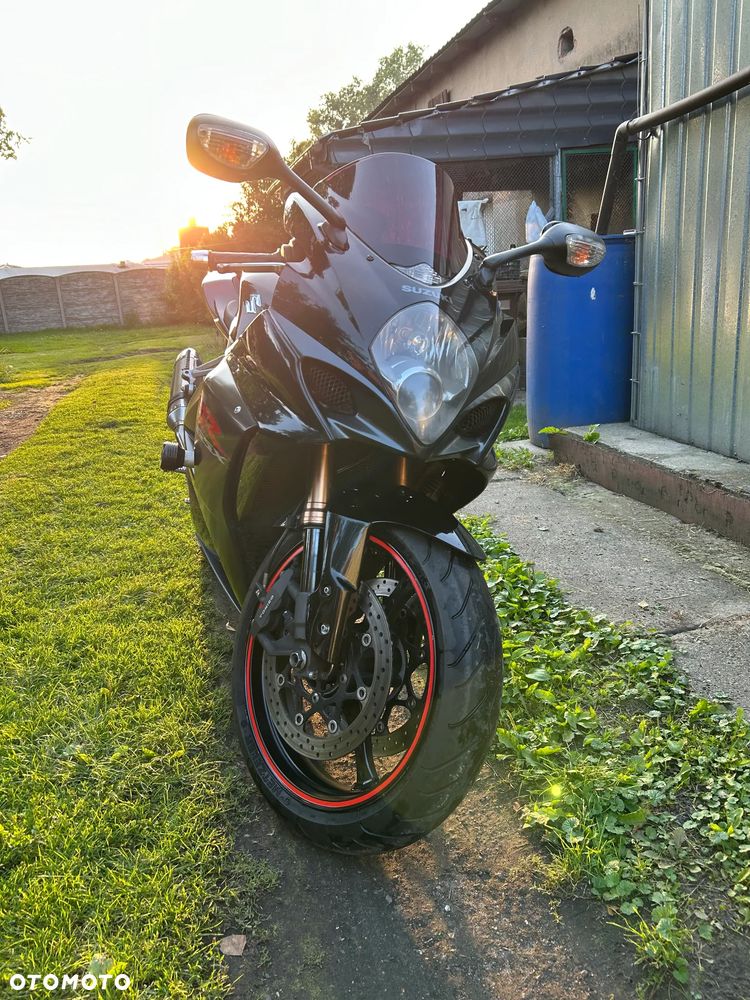 Suzuki GSX-R - 3