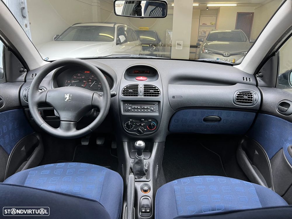 Peugeot 206 1.4 HDI VAN - UM PROPRIETÁRIO - TODAS AS REVISÕES NA MARCA - 11