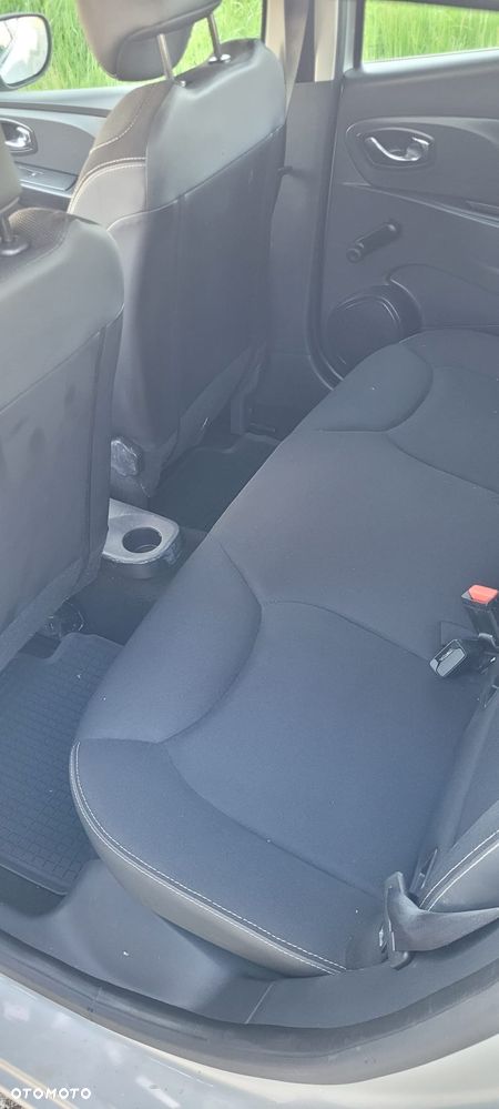 Renault Clio 1.2 16V Dynamique - 9
