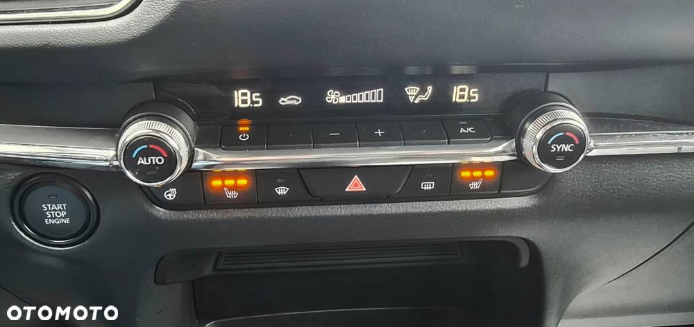 Mazda CX-30 e-SKYACTIV-G 2.0 M HYBRID DRIVE - 28