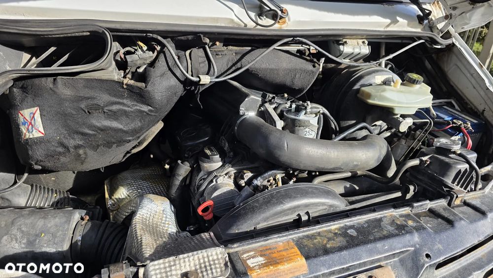 Mercedes-Benz Sprinter - 10