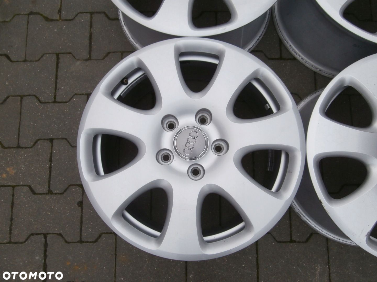 ALUFELGI ORYGINAŁ 18 AUDI 5X130 - 3