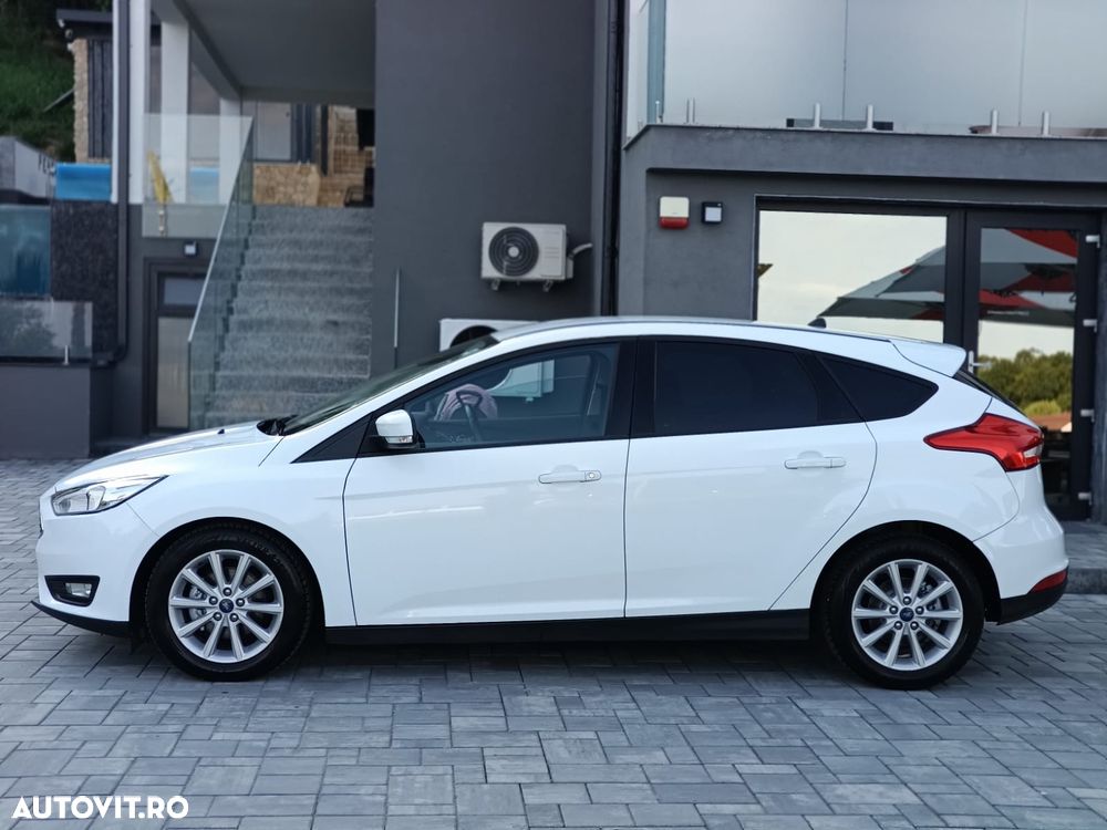 Ford Focus - 7