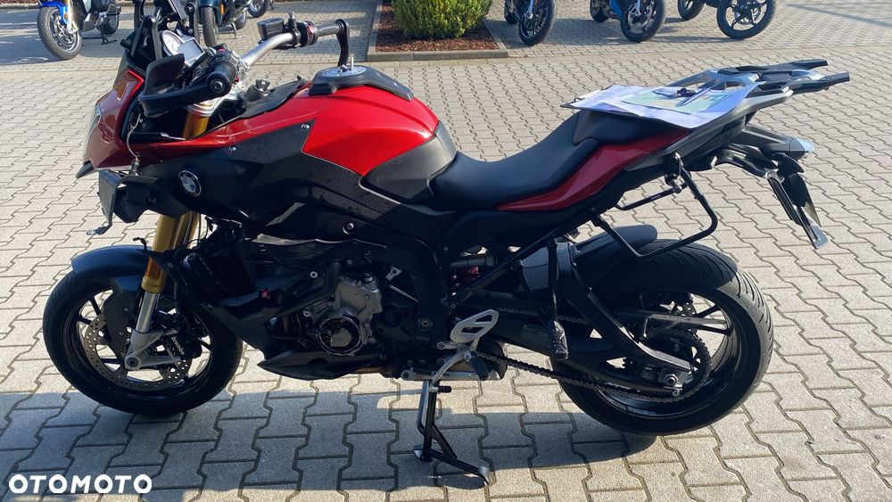 BMW XR - 3