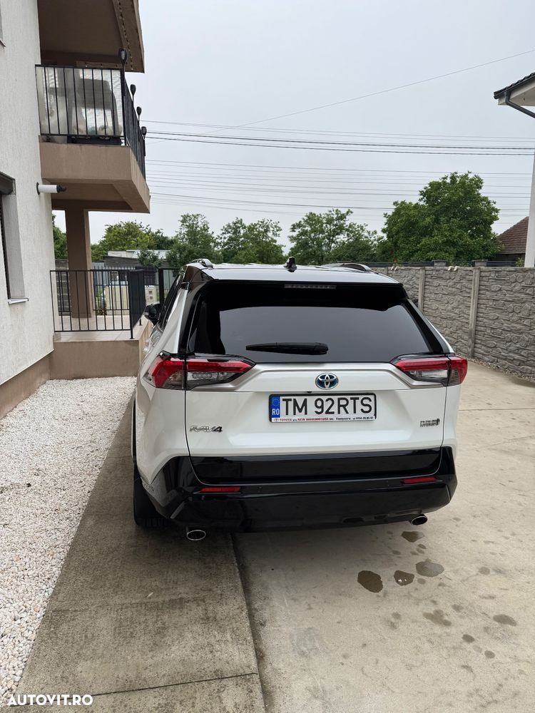 Toyota RAV4 - 7
