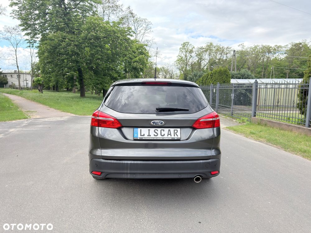 Ford Focus 2.0 TDCi DPF Start-Stopp-System Titanium - 6