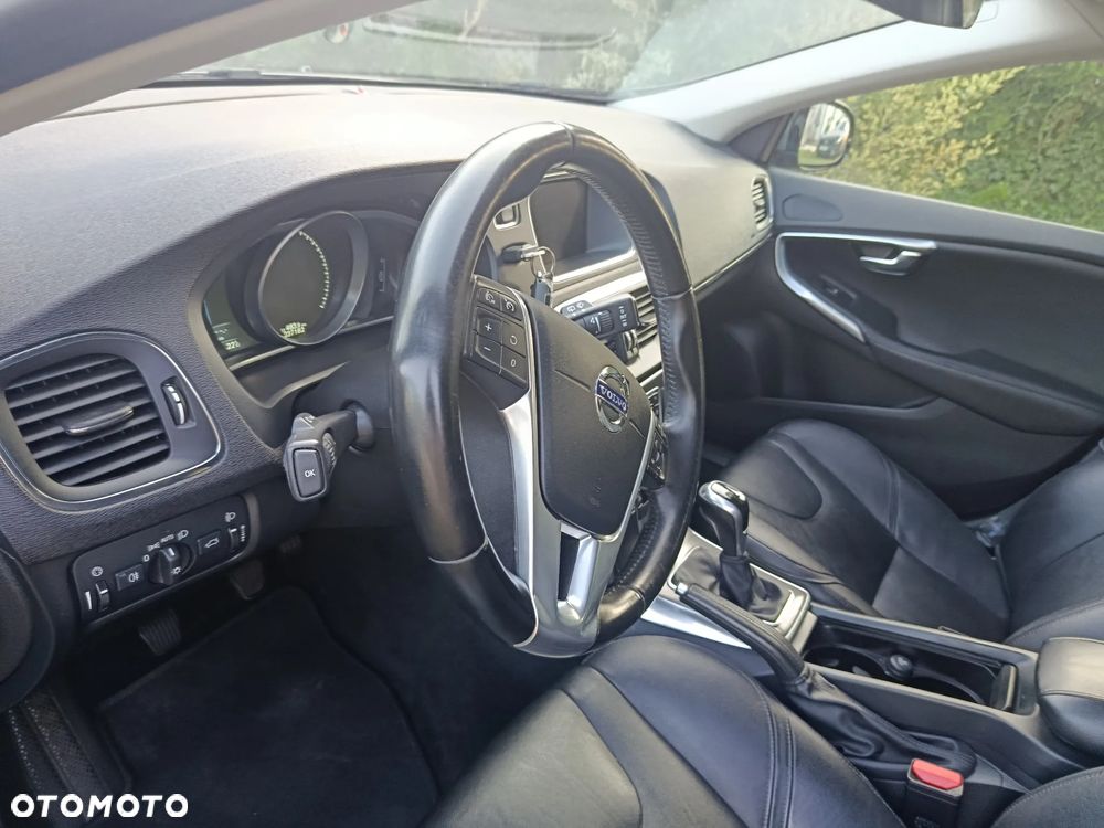 Volvo V40 D4 Drive-E Summum - 22