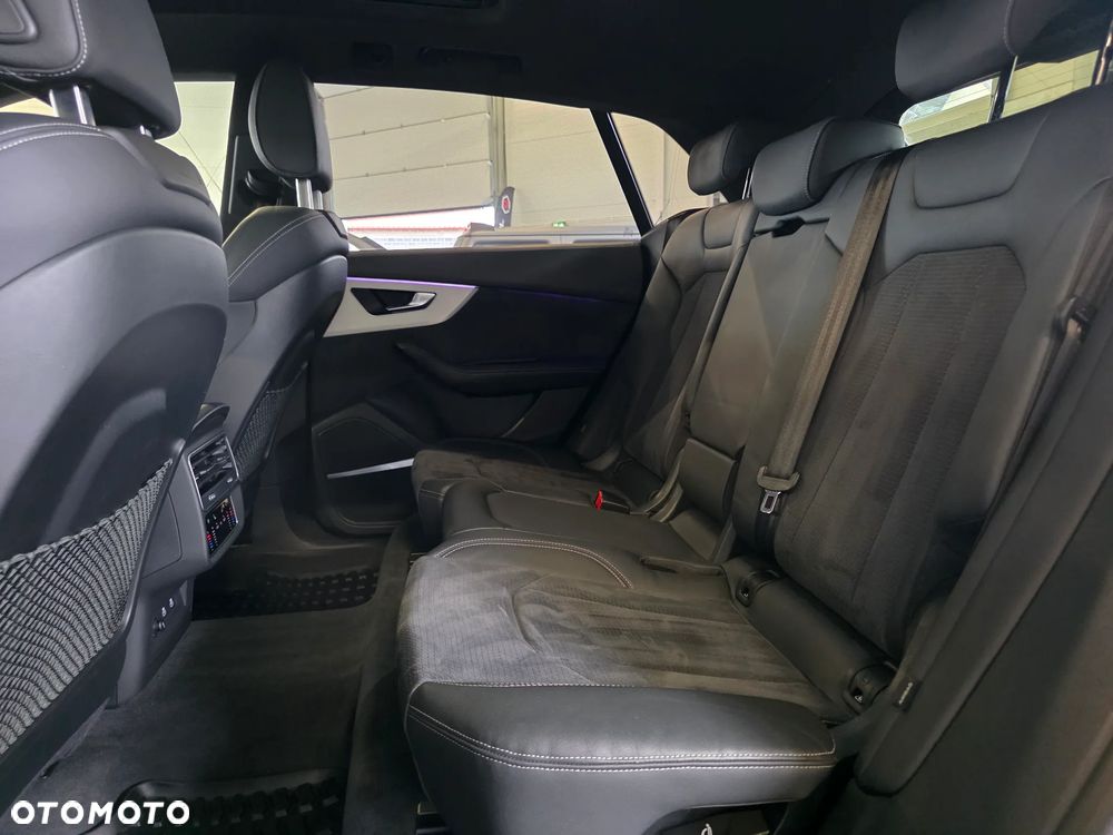 Audi Q8 50 TDI mHEV Quattro Black Edition Tiptronic - 21