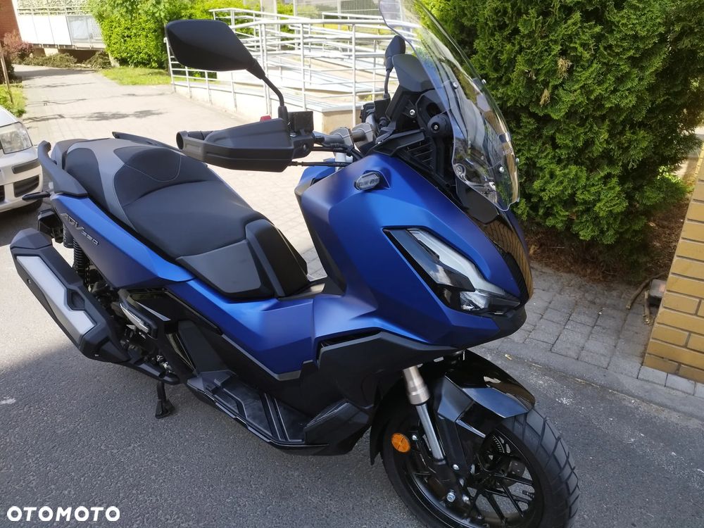 Honda ADV350 - 7