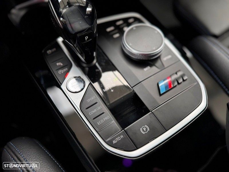 BMW 118 d Pack Desportivo M - 53