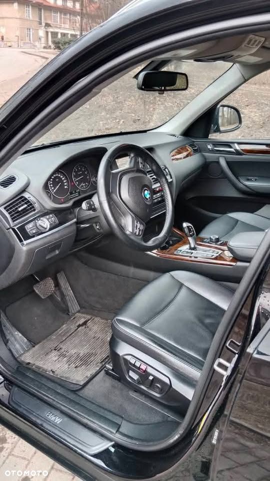 BMW X3 28i xDrive - 2
