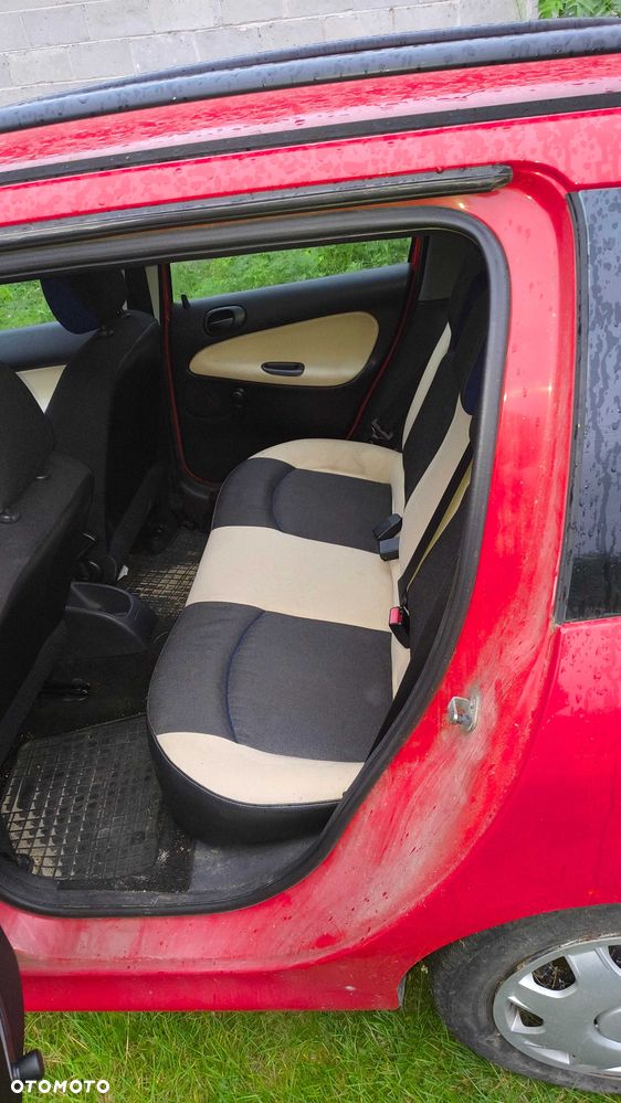 Peugeot 206 - 7