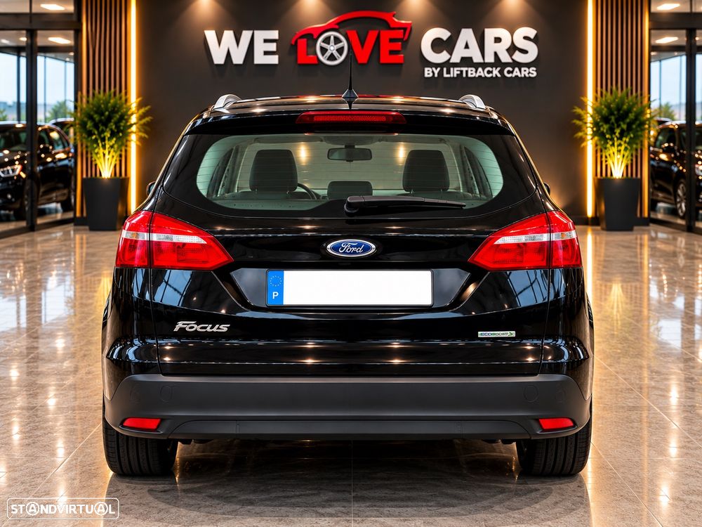 Ford Focus SW 1.0 EcoBoost S&S Titanium - 5