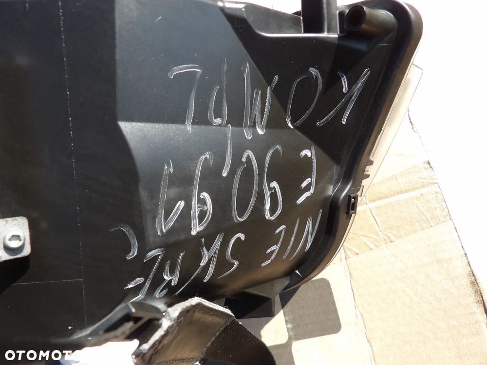 BMW - E90,E91 - BIXENON - PRAWA LAMPA PRZEDNIA - NIE SKRĘTNA - EUROPA - KOMPLETNA - STAN IDEALNY - 3