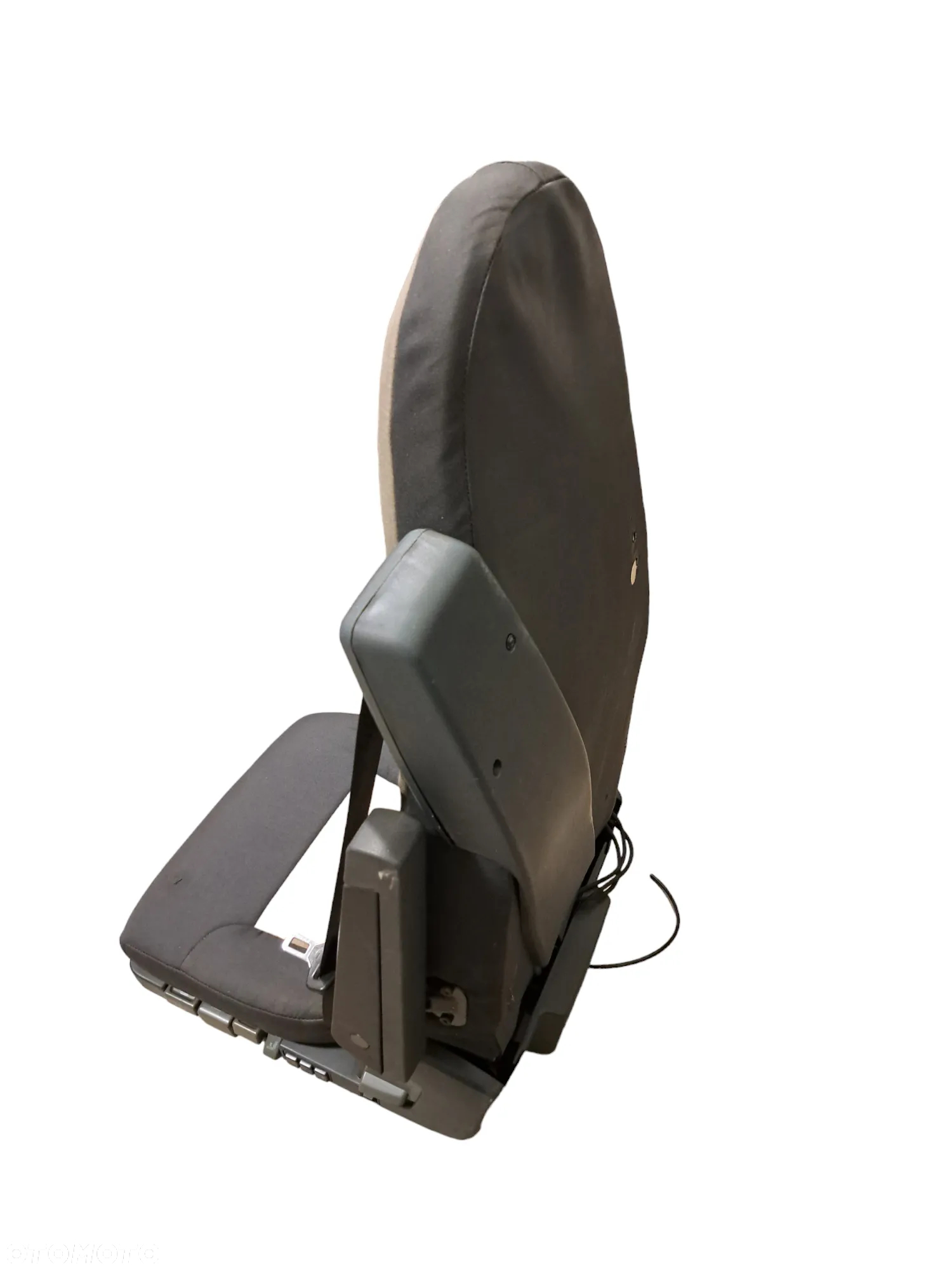 FOTEL KIEROWCY RENAULT PREMIUM MIDLUM REGENEROWANY - 2