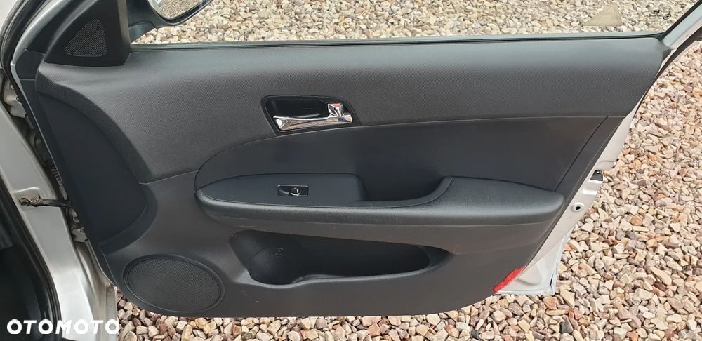 Hyundai i30 i30cw 1.6 CRDi blue Classic - 28